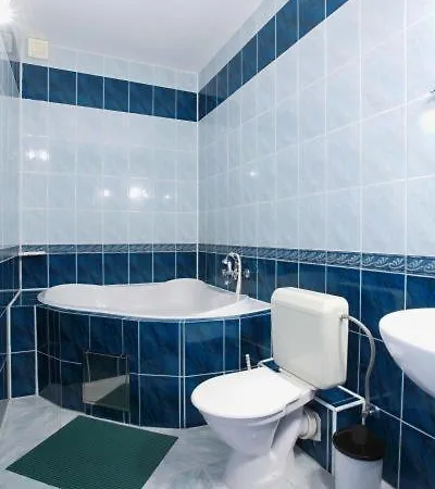 Hotel Central Kremnica Room photo